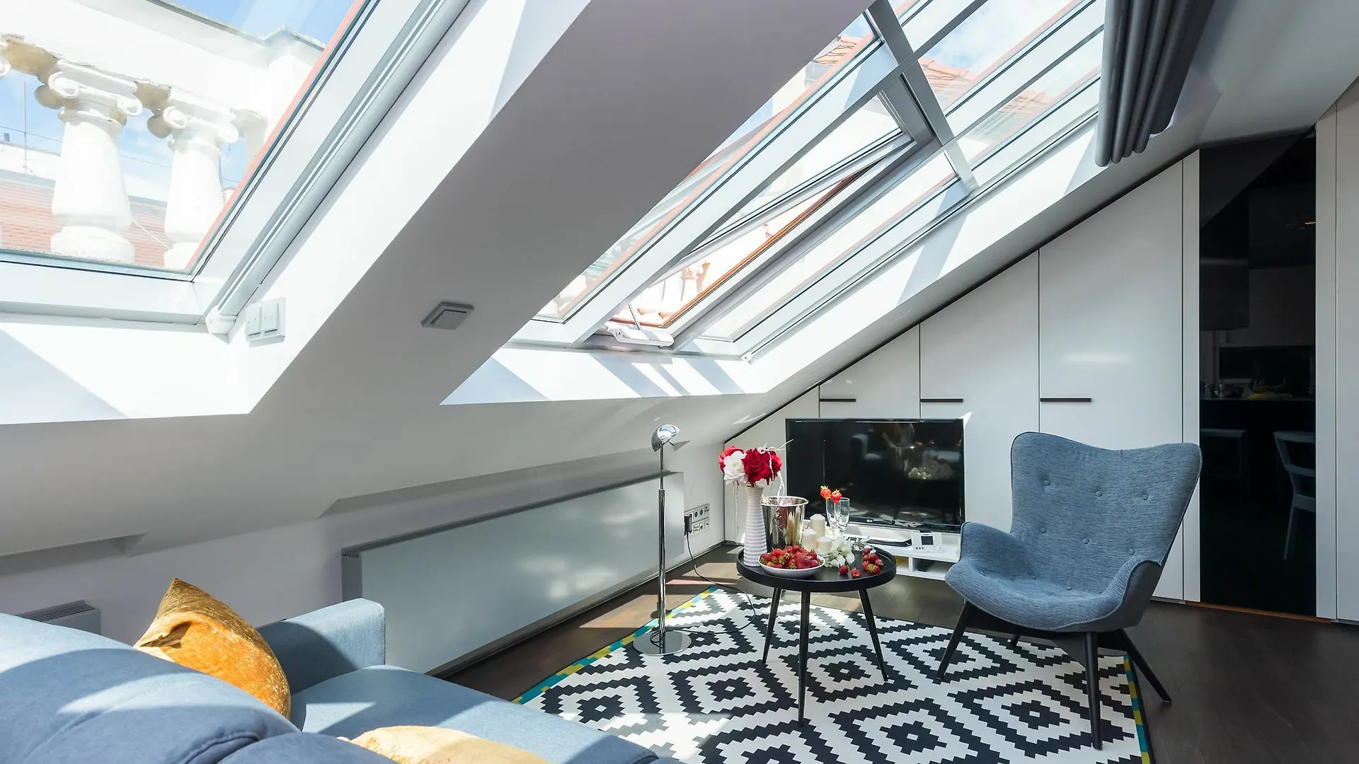 Empirent Gold Street Apartments Praga